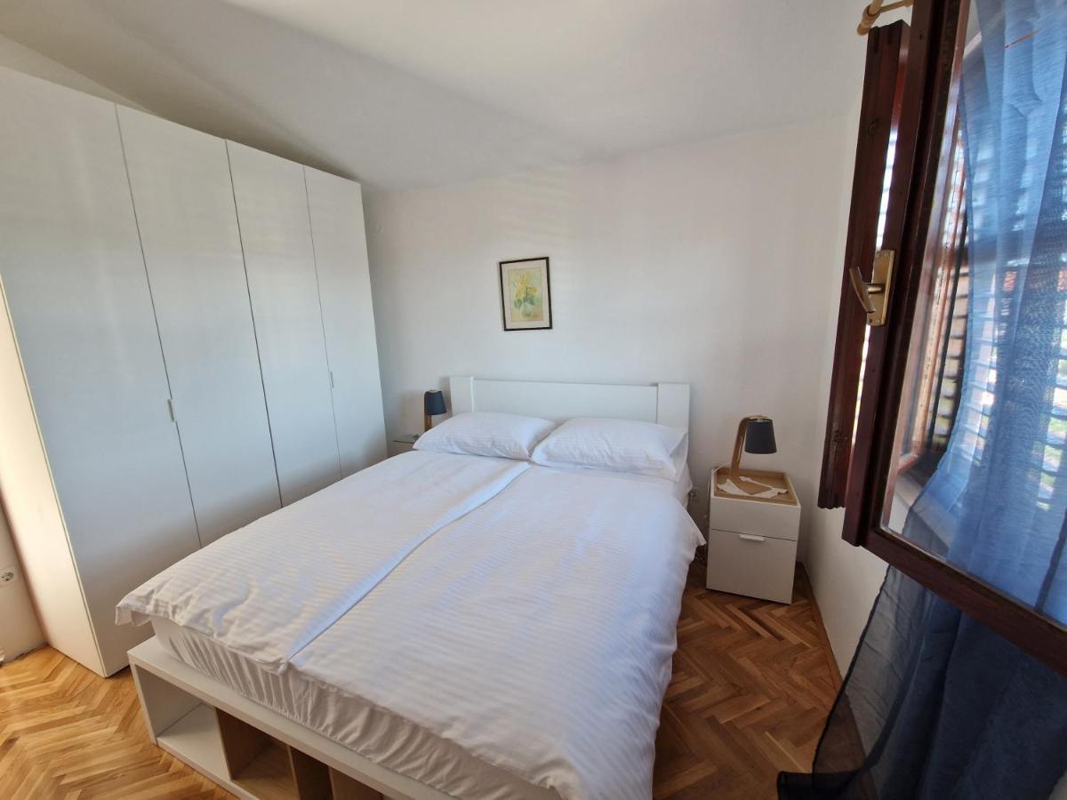 Apartments Dara ロゴズニッツァ エクステリア 写真